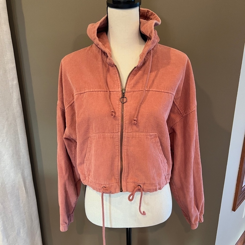Hollister Women's Salmon Corduroy Cropped Hooded Zippered Jacket, Size Large